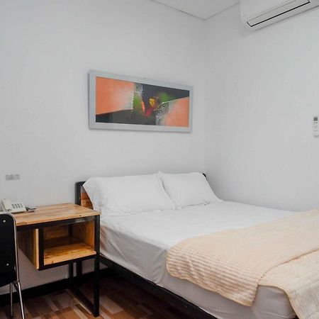 Reddoorz Plus Near Patung Kuda Undip Jatingaleh Exterior photo